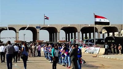 عودة 400 سوري إلى وطنهم من خلال معبر نصيب الحدودي