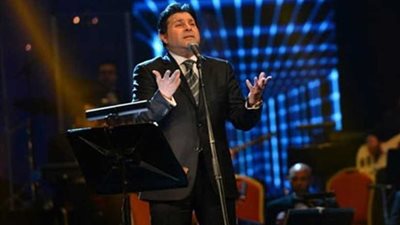 هاني شاكر وراغب علامة ونجوم الغناء يشدون بأغانيهم في الشارقة