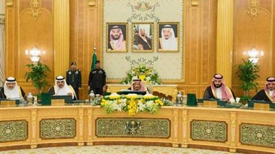مجلس الوزراء السعودي يندد بالانتهاكات الحوثية