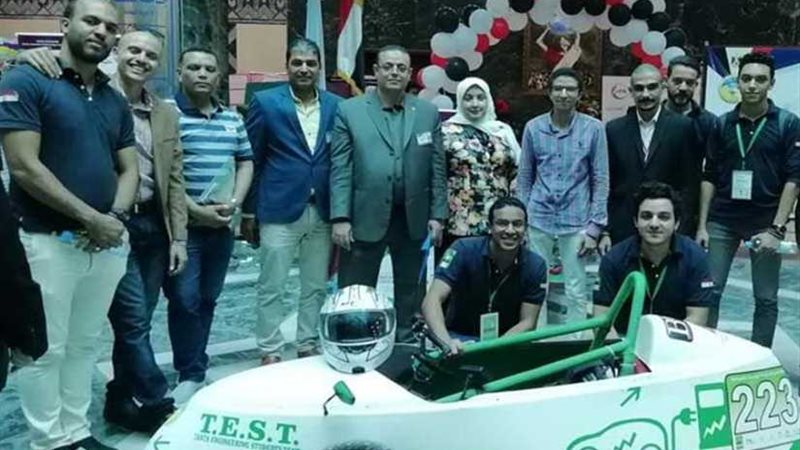 طلاب هندسة طنطا يصنعون