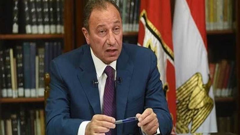 الأهلي يحسم التعاقد