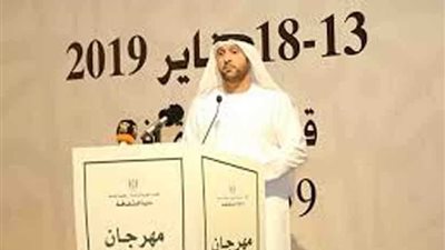 الشهاوي وسيف شخصيتا العام بمهرجان الشارقة للشعر العربي