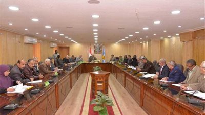 اللجنة العليا لمراجعة إجراءات تقنين الأراضي توافق على 11 طلب تسعير‎