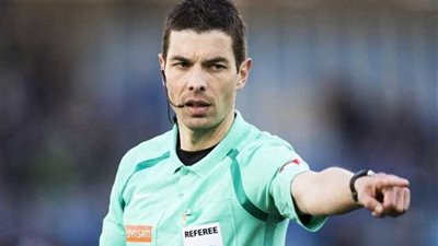 طاقم نرويجي لإدارة مباراة المصري وبيراميدز اليوم