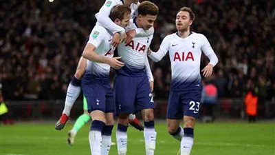 تأهل توتنهام لنهائي كأس الرابطة الأبرز في عناوين الصحف الإنجليزية