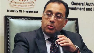 رئيس الوزراء يشهد توقيع اتفاقية حجز تذاكر القطارات إلكترونيًا