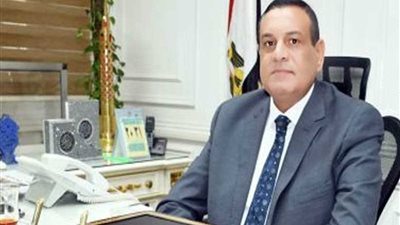 محافظ البحيرة ينهي أزمة إغلاق مزلقان إيتاي البارود