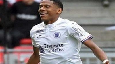 برشلونة يضم توديبو مدافع تولوز الفرنسي