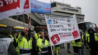 إلغاء 600 رحلة جوية بسبب إضراب موظفي الأمن في 3 مطارات بألمانيا