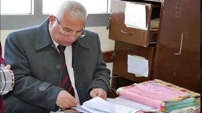 مدير تعليم البحيرة يوجه بمراعاة الدقة في رصد الدرجات