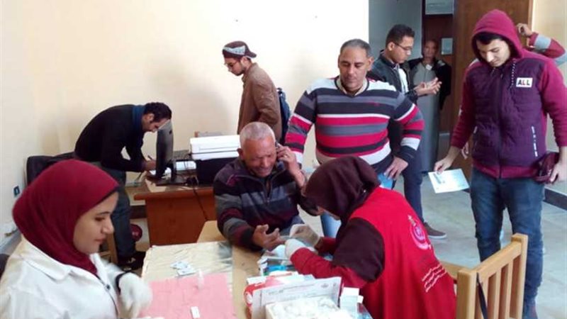 صيدلة السادات تفتح