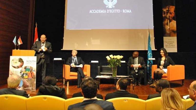 بدء اجتماع خبراء