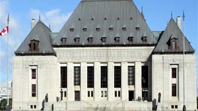 المحكمة العليا في كندا تقضي بأحقية المغتربين في الاقتراع بالانتخابات