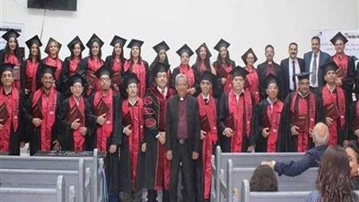 بدء امتحانات الترم الأول بكلية 