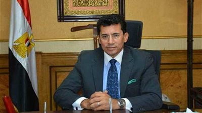 مونديال اليد.. وزير الرياضة يجري اتصالا هاتفيا ببعثة الفراعنة