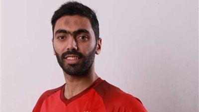 حسين الشحات يقود تشكيل الأهلي أمام فيتا كلوب