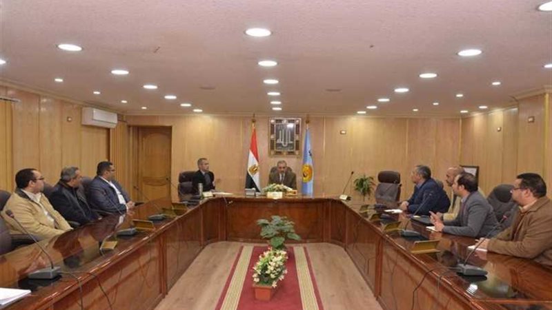 البدء في إنشاء مركز