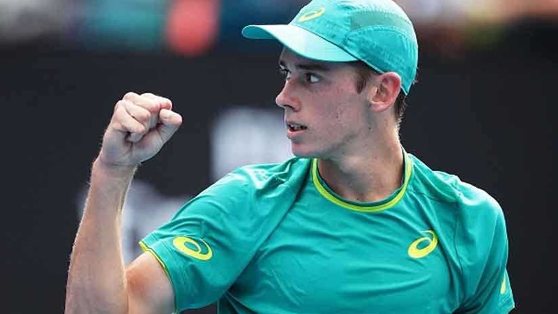 الأسترالي دي مينور