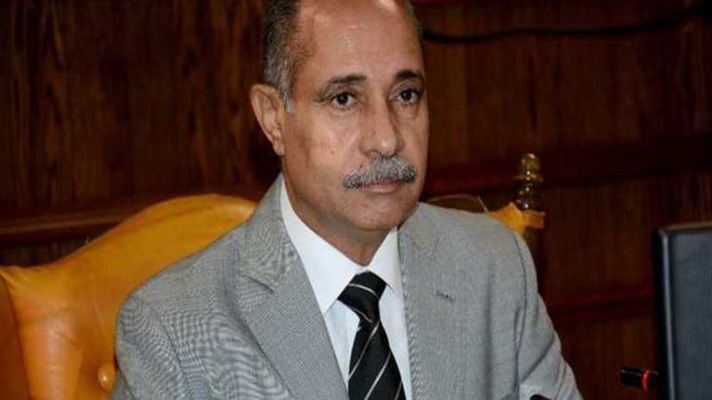 وزير الطيران يعزي