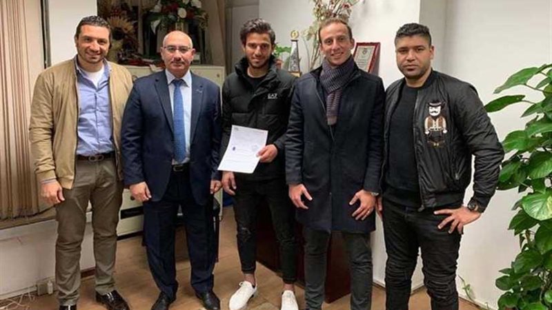 رسميًا.. الأهلي يتعاقد