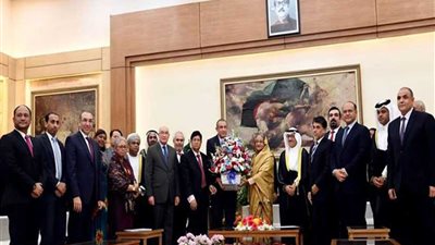 سفير مصر في بنجلاديش يلتقي رئيسة الوزراء