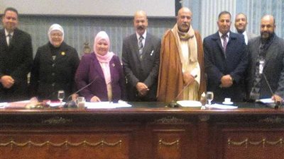 موافقة مبدئية من لجنتي الزراعة والصحة بالبرلمان على ضم العاملين بالزراعة لكادر المهن الطبية