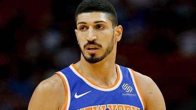 تركيا تعتقل نجم كرة السلة