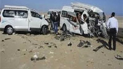 إصابة 14 في تصادم بدمنهور