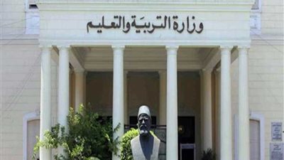 التعليم تعلن موعد كتابة استمارات طلاب 