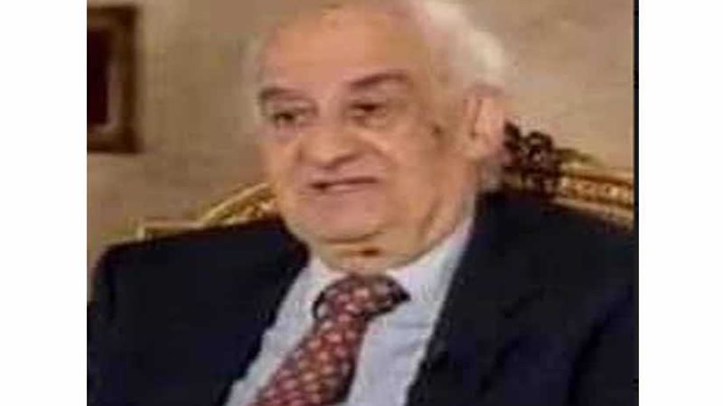 وفاة الدكتور محمود