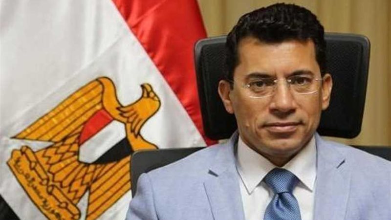 صبحي يهنئ منتخب اليد