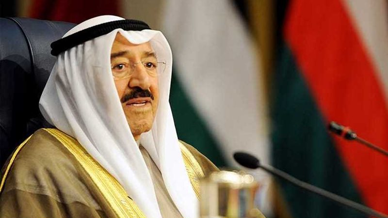 أمير الكويت يفتتح