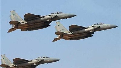 التحالف: 24 تصريحاً لسفن تتجه إلى الموانئ اليمنية