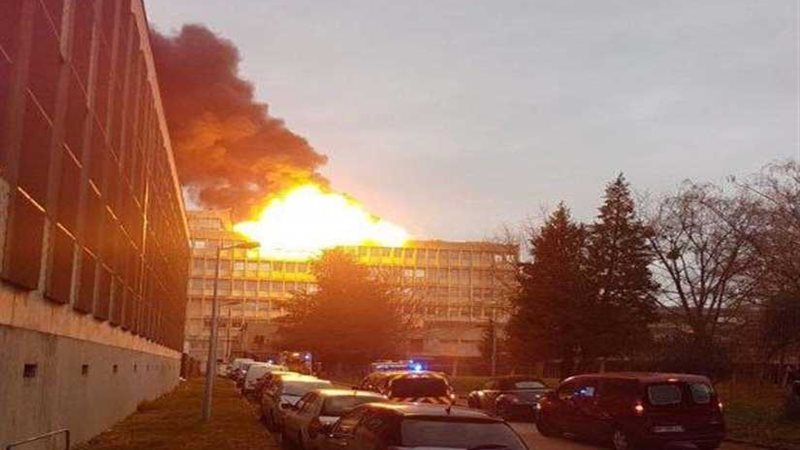 أنفجار ضخم بجامعة