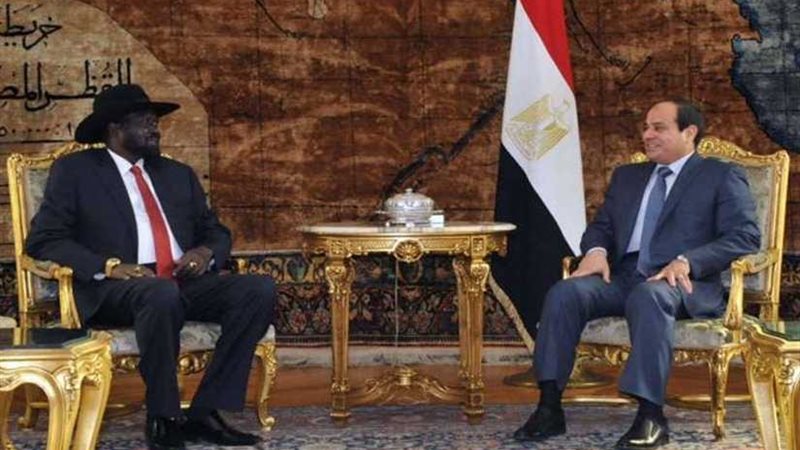 سيلفا كير يشيد بجهود