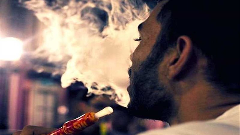 التحقيق مع موظفي