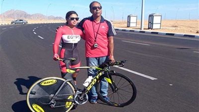 ابتسام زايد تحرز ذهبية سباق النقاط في