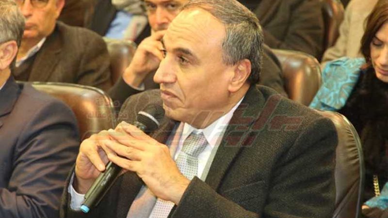 100 سنة إحسان.. عبد