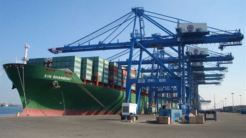 ميناء دمياط يستقبل