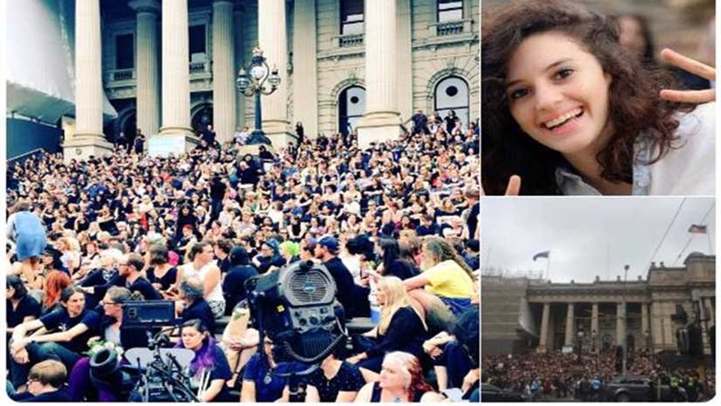 مسيرة نسائية تطالب