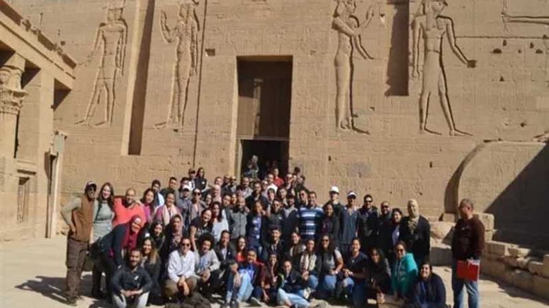 الهجرة تنظم زيارة