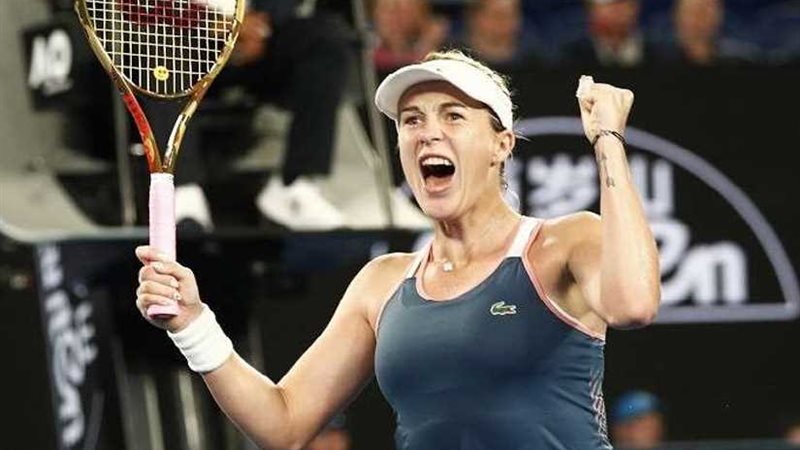 الروسية بافليوتشينكوفا