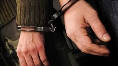 حبس رئيس لجنة 