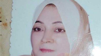 يدهسان مدرستهما بالحصان انتقاما منها لفصلهما