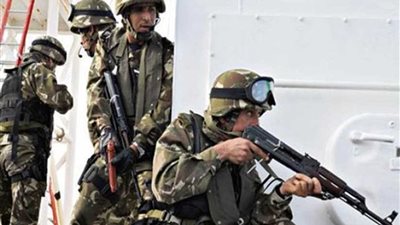 الجيش الجزائري يعثر على مخزن يضم صاروخ جراد وقذائف هاون وقنابل يدوية