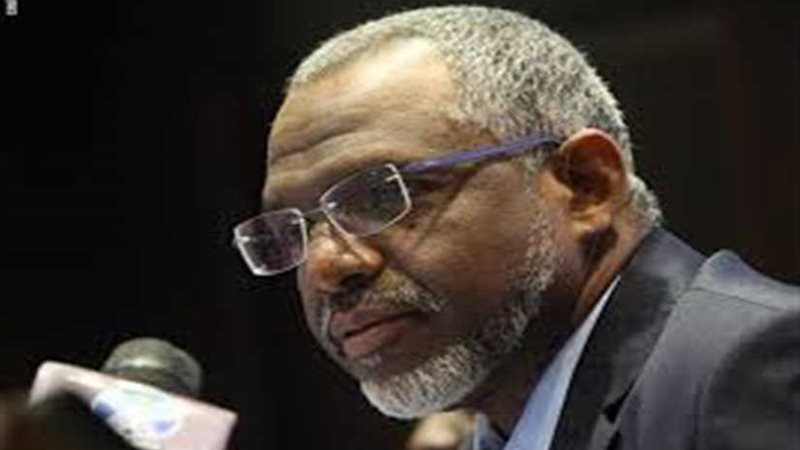 موسى يفتتح معرض الخرطوم