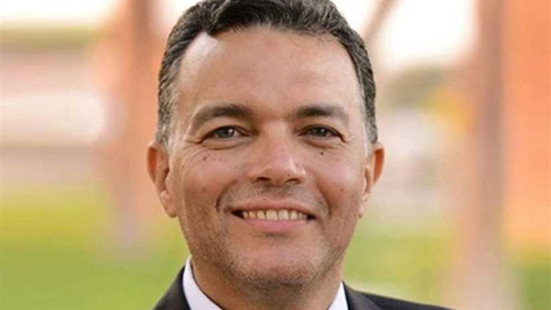 وزير النقل يلتقي