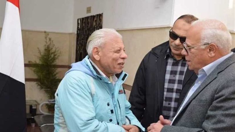 محافظ بورسعيد يتابع