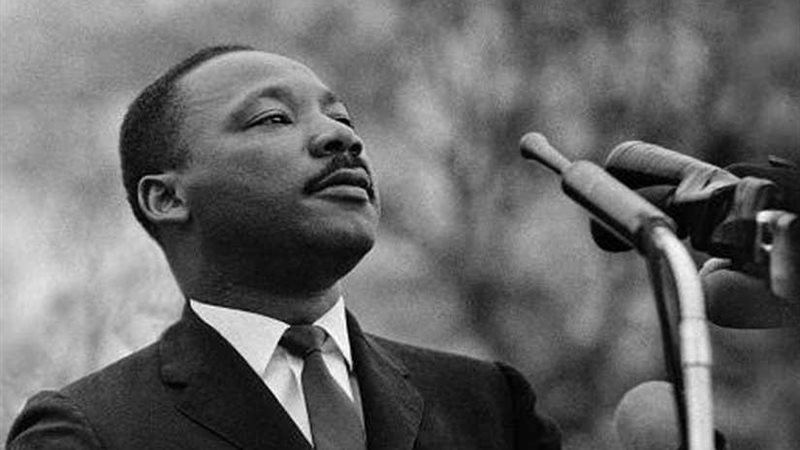 هجوم إباحي على صفحة