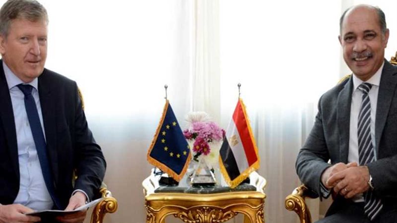 وزير الطيران المدني